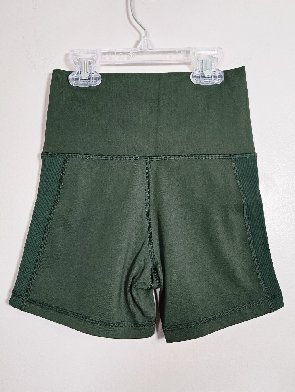 aerie OFFLINE High-Waist Forest Green Bike Shorts, Size XS ~ EUC